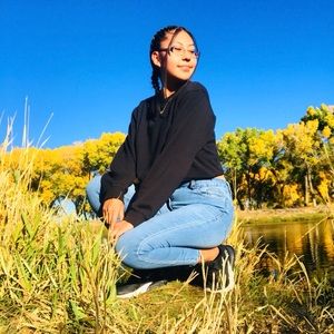 Meet your Posher, Janelle